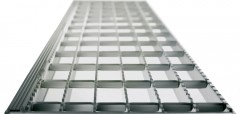 MUNK Stufenbelag Aluminium Gitterrost eloxiert 800mm Stufenbreite, 235mm Stufentiefe, Mehrpreis