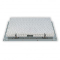 Hailo Schachtabdeckung HS7 Edelstahl 4mm begehbar, tagwasserdicht mit Verschluss versenkt 1200x1200mm