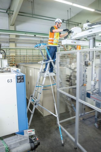 Zarges Teleskop Plattformleiter ZAP Masterflex Plus S gebördelt 4-7 Stufen