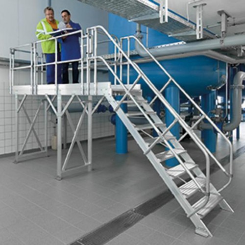 Munk Laufsteg-Modul 3060mm Plattformlänge 1250-2499mm hoch Aluminium geriffelt