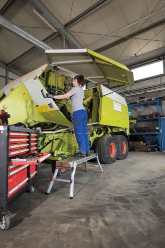 MUNK Arbeitsdiele mit Klappfüßen