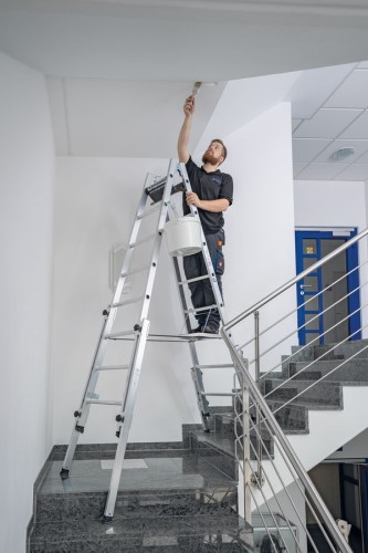MUNK Aluminium Stehleiter treppengängig mit 4 Holmverlängerungen