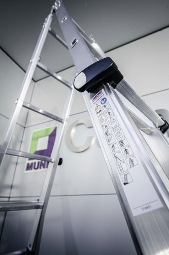 MUNK Gelenk-Teleskopleiter