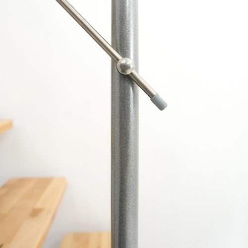 Minka Mittelholmtreppe Comfort in Buche lackiert Unterkonstruktion silber 312-336cm Geschösshöhe