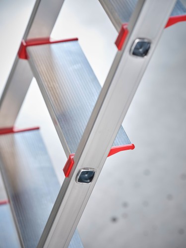 Altrex Nimba Stufenstehleiter einseitig begehbar 8 Stufen